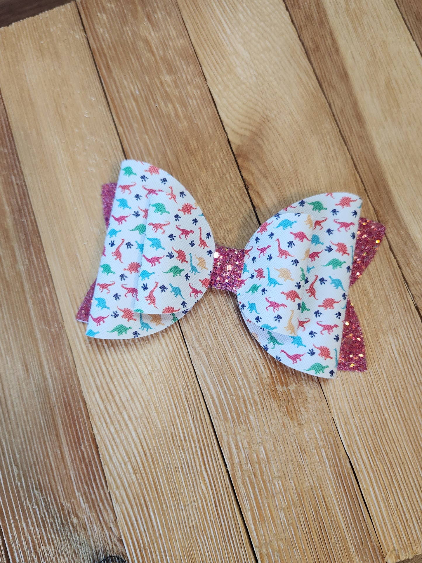 5" Diva Bows Dinos
