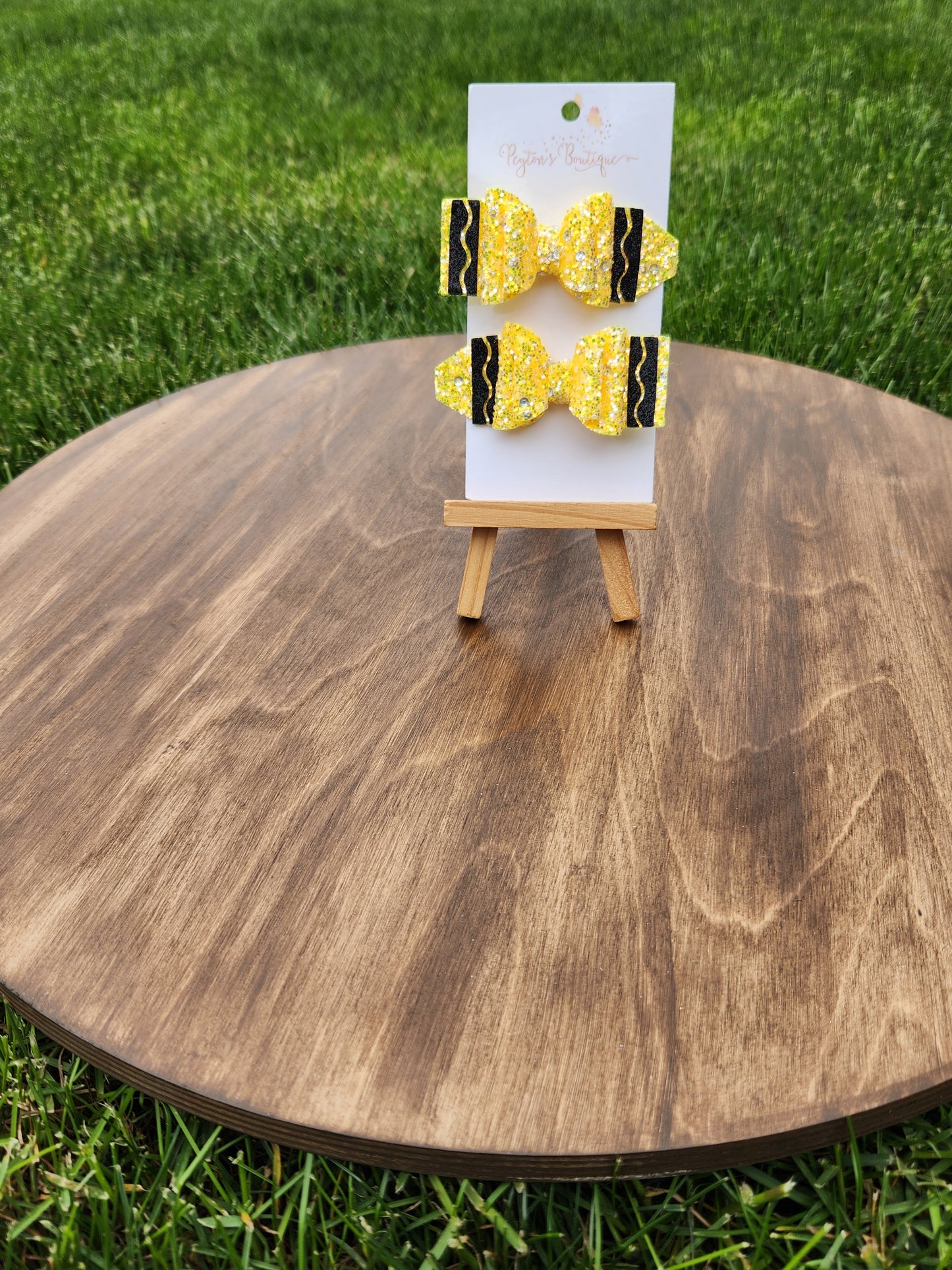 Yellow 2.5" Crayon Bow Piggy Set