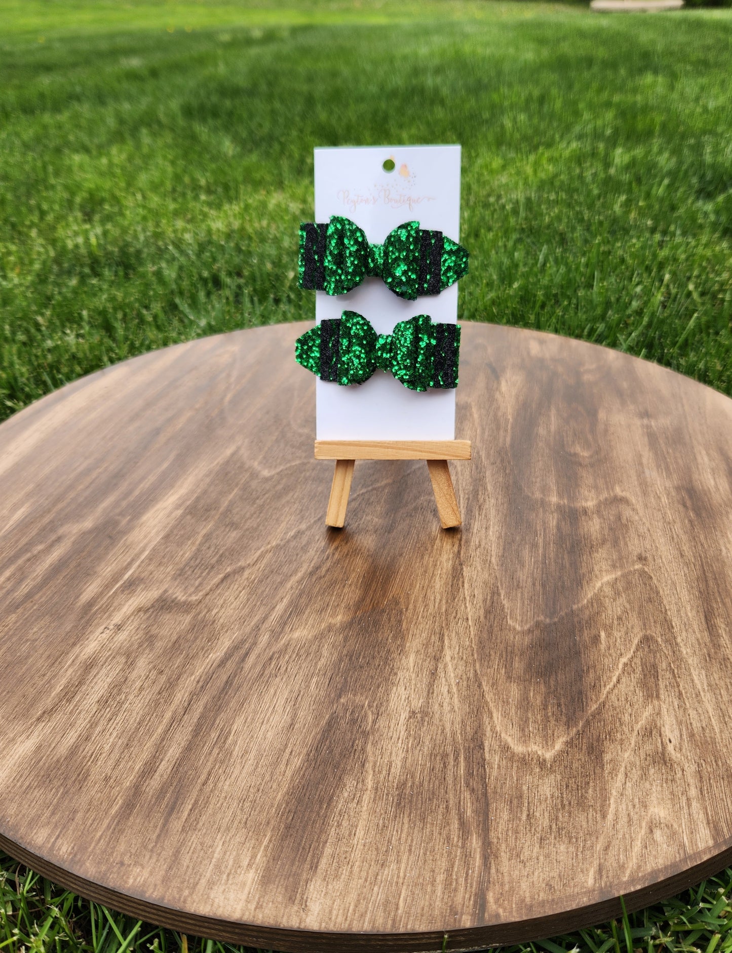 Green 2.5" Crayon Bow Piggy Set