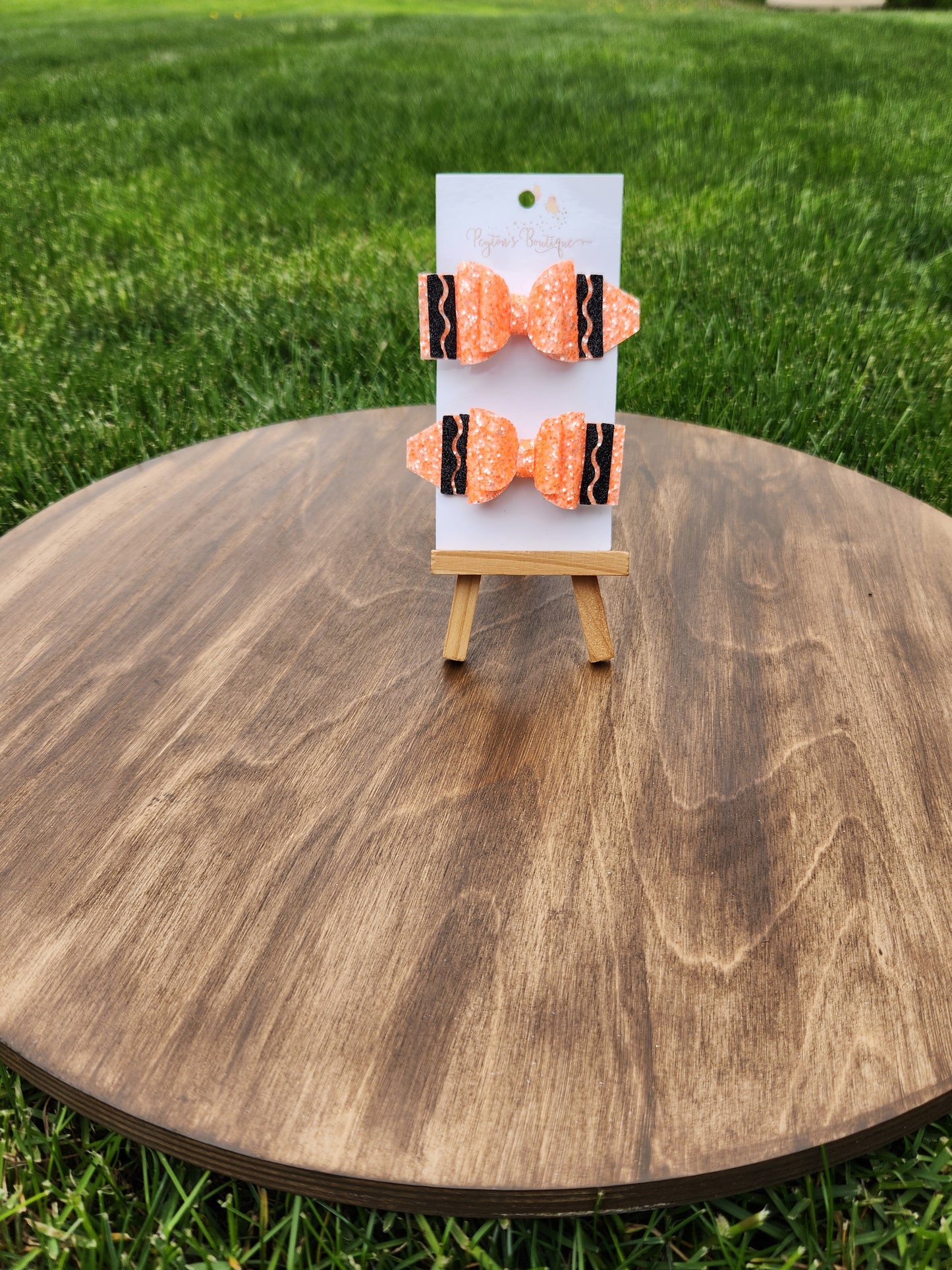 Orange 2.5" Crayon Bow Piggy Set