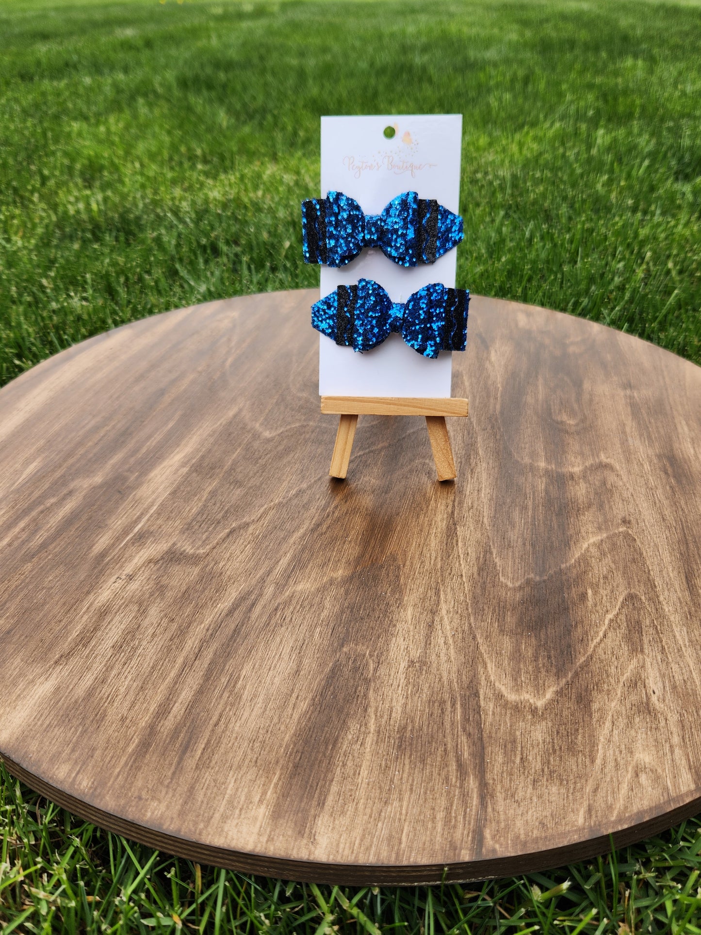 Blue 2.5" Crayon Bow Piggy Set