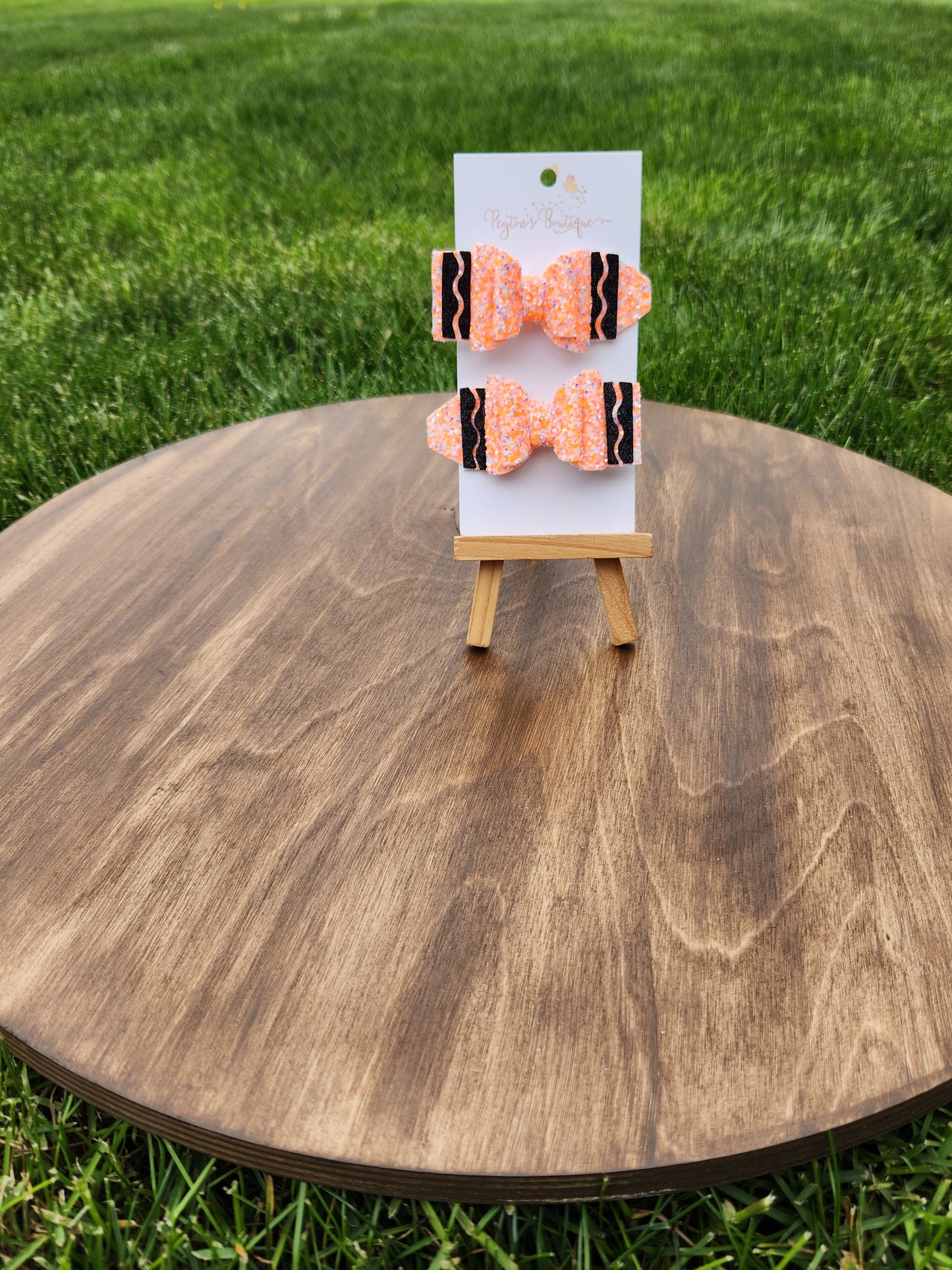 Orange 2.5" Crayon Bow Piggy Set