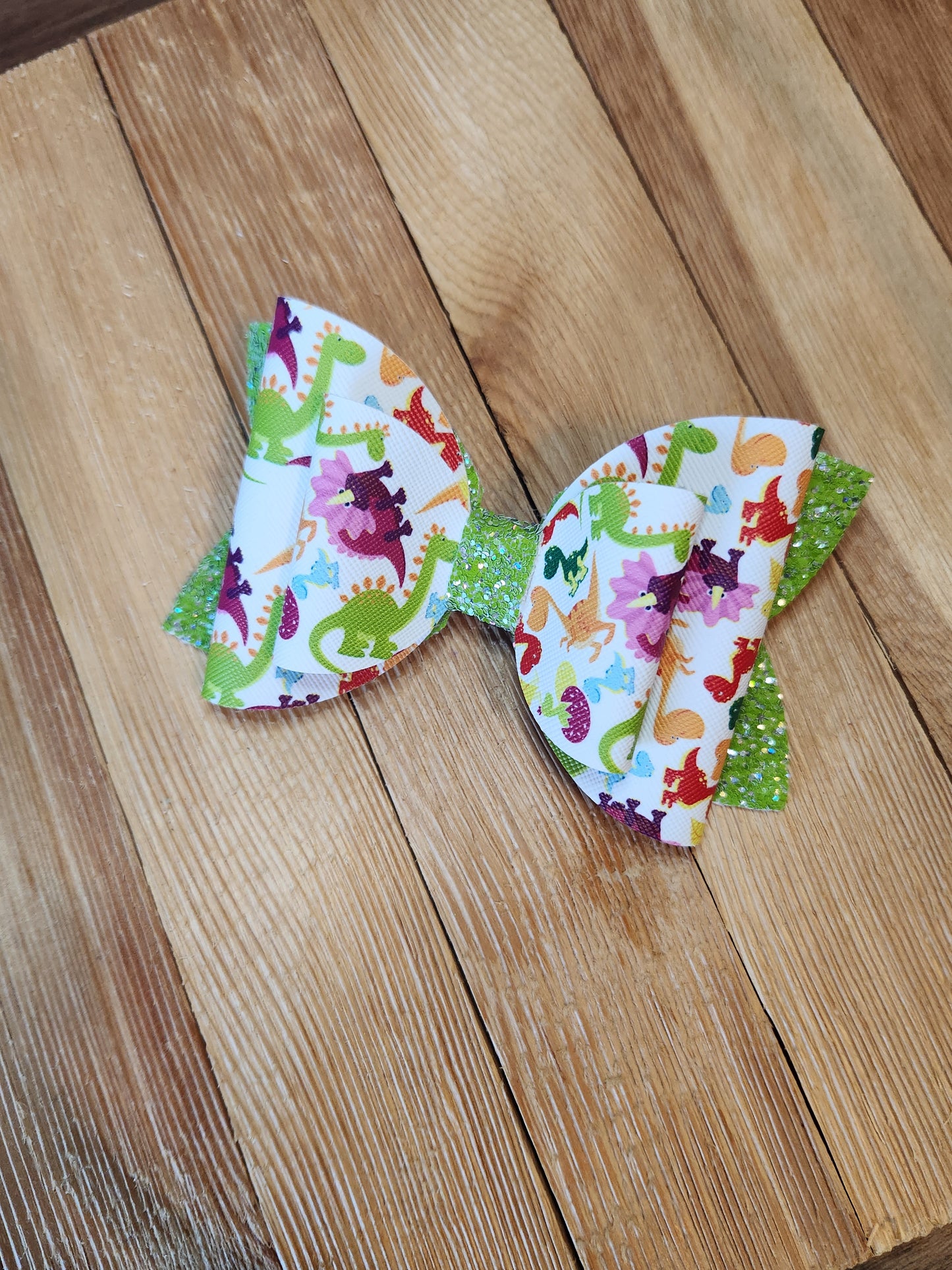 5" Diva Bows Dinos
