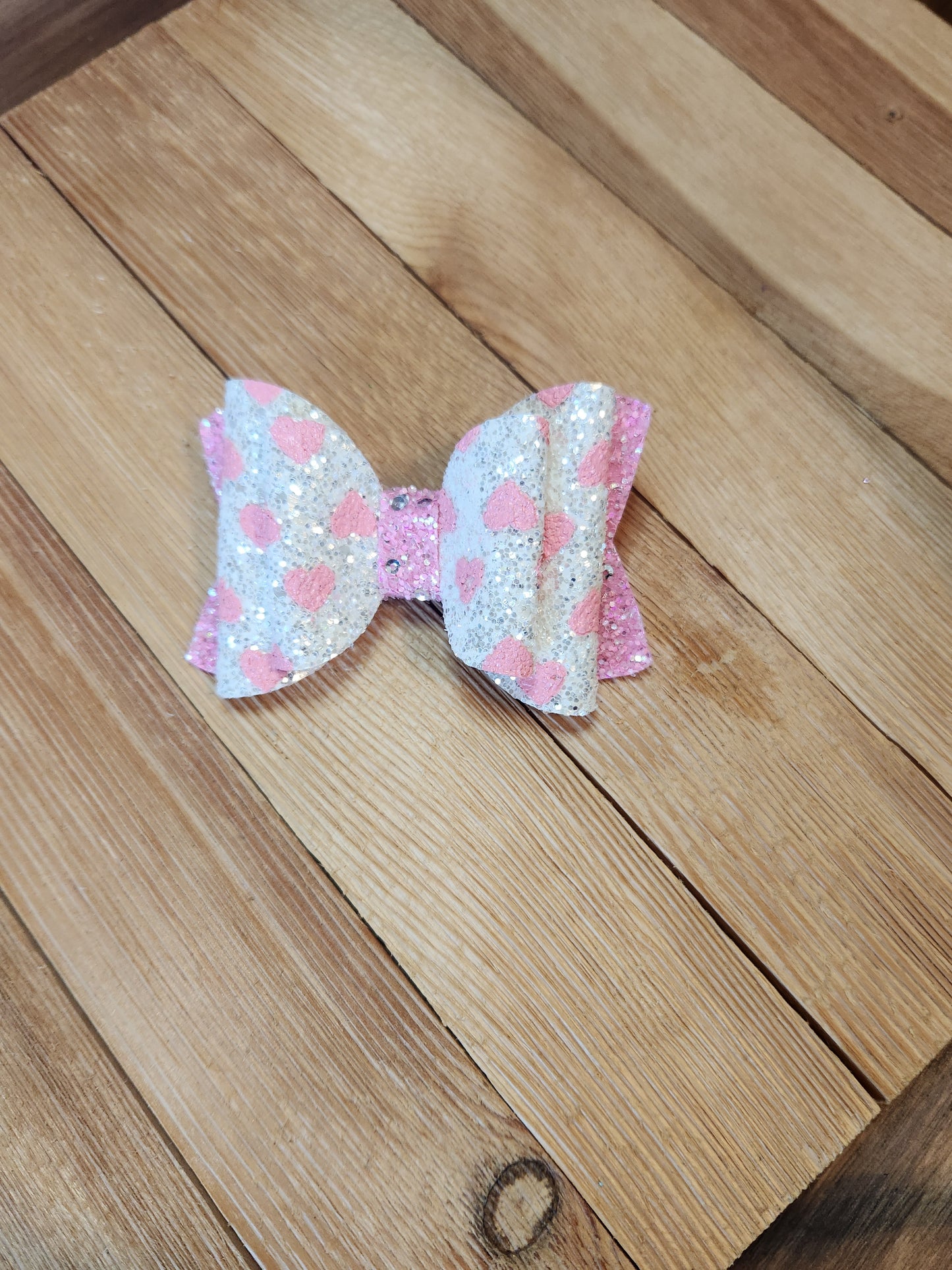 4" Chloe Bows Hearts
