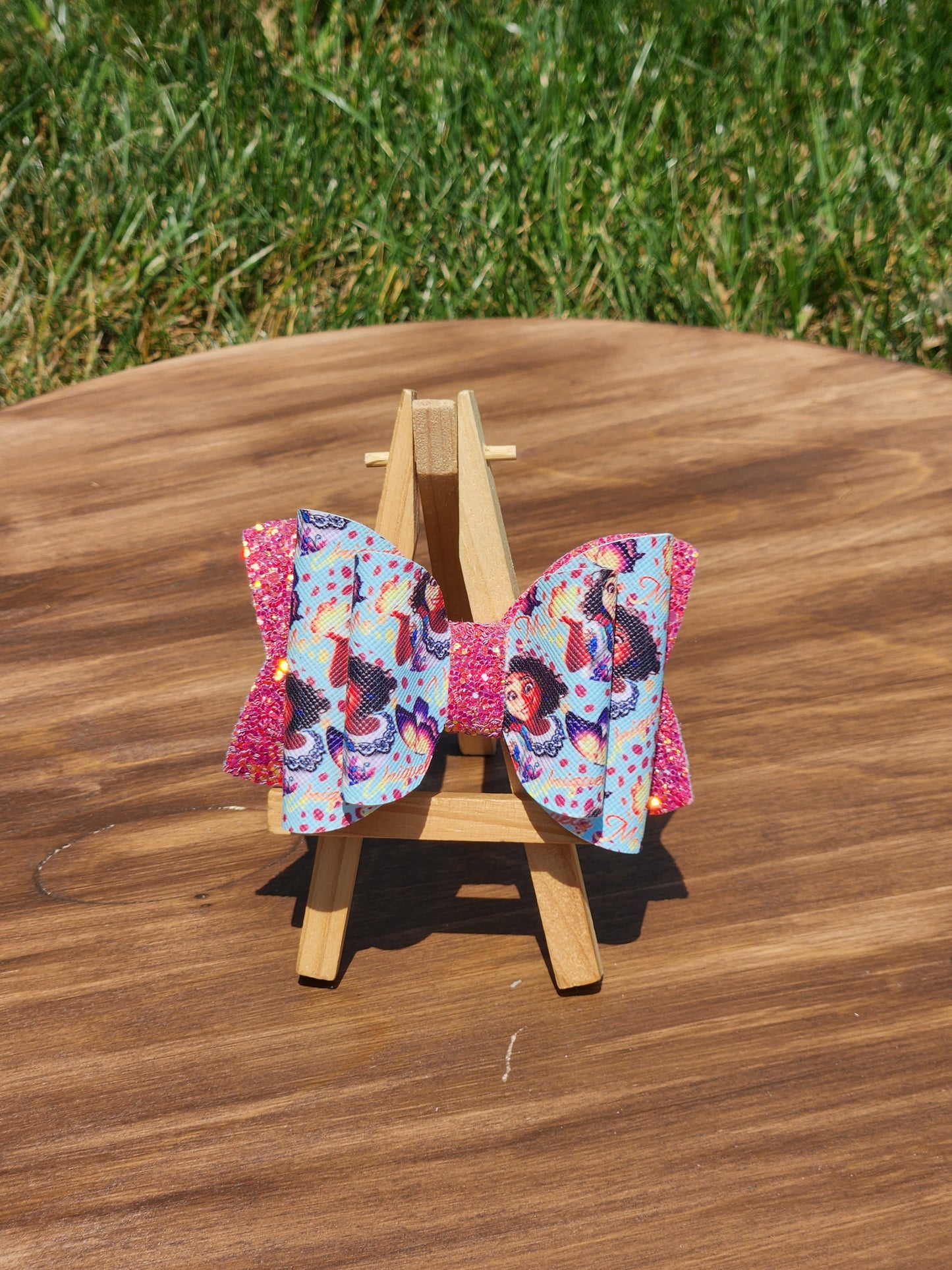4" Chloe Bows