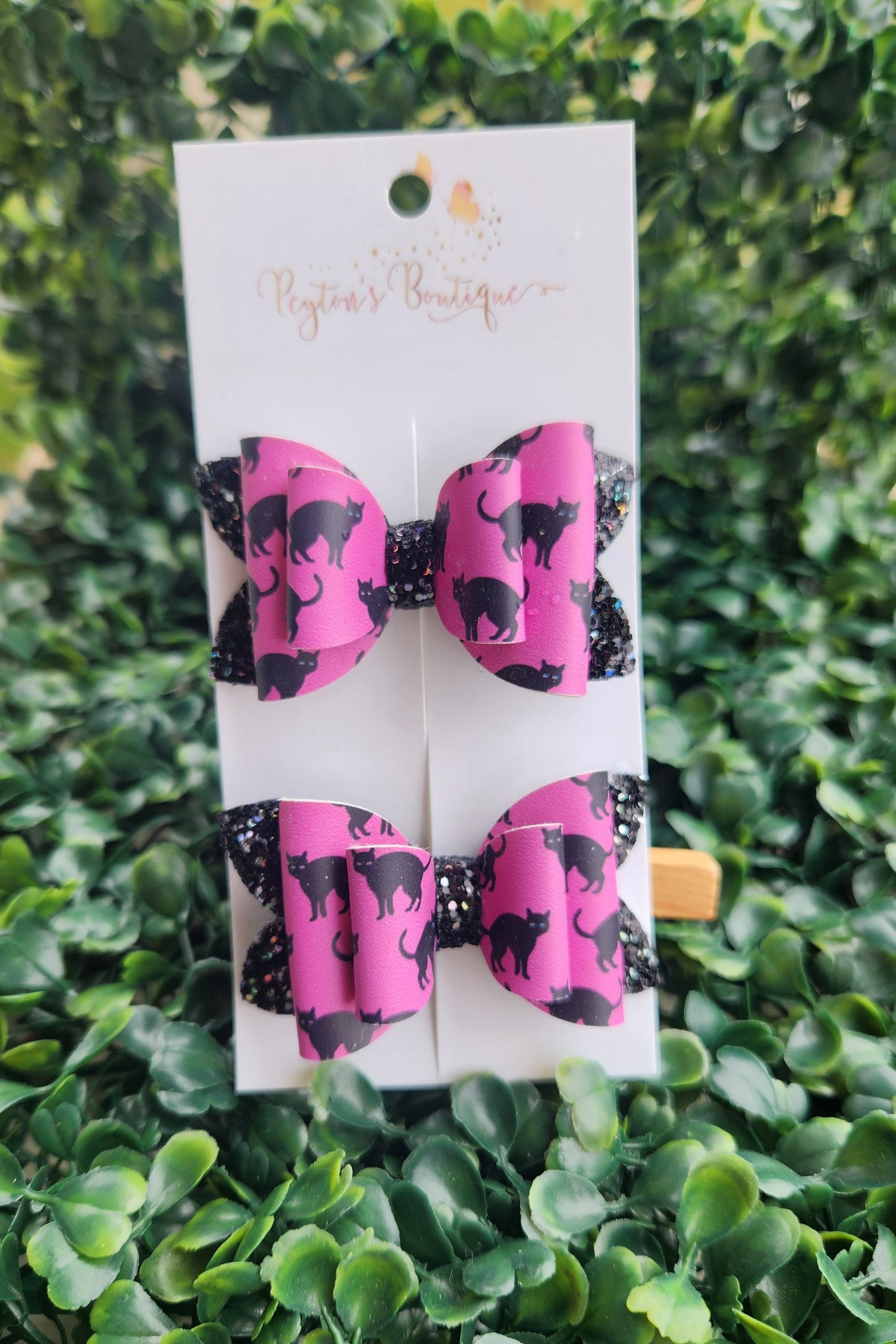 2.5" Halloween faux leather bows