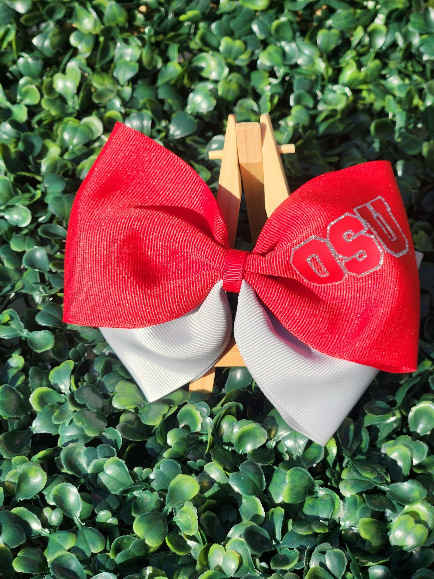 Big Bow Tie w/ Vinyl