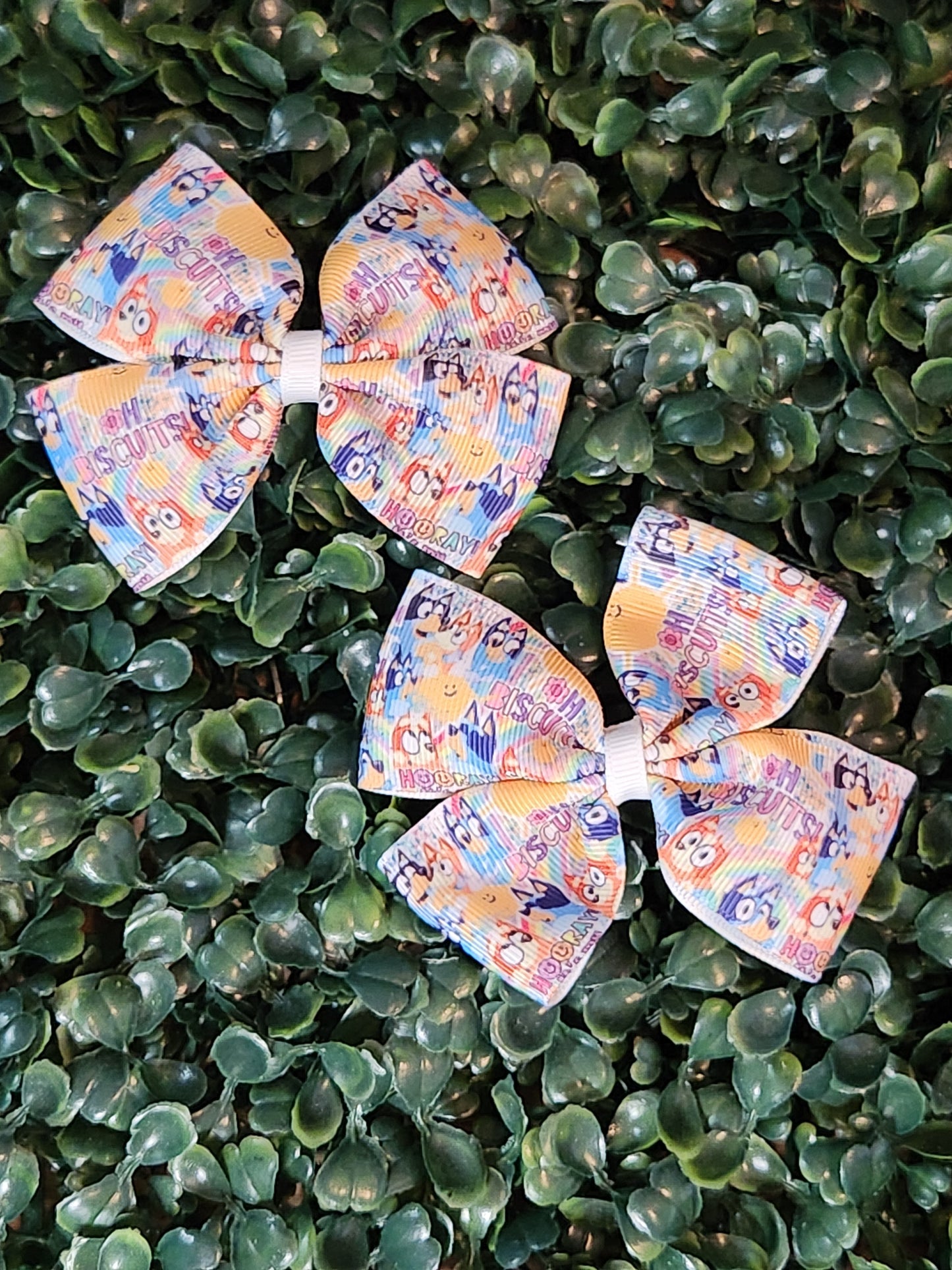 1.5 Ribbon Piggy Set Characters