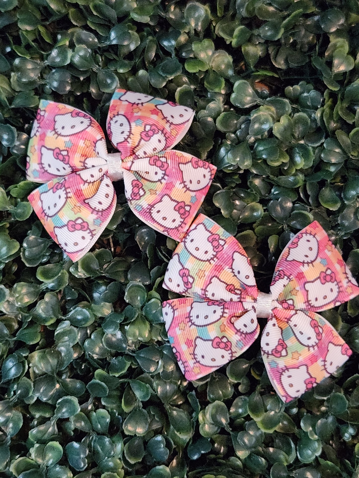 1.5 Ribbon Piggy Set Characters